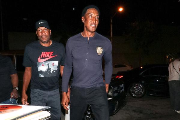 丟失球權或成往事，來自沙特曼聯的勾兌