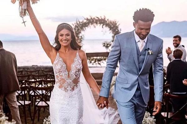 媒體人：但凡中國內線再有點厚度 就算裁判這么個吹法 也能贏20+