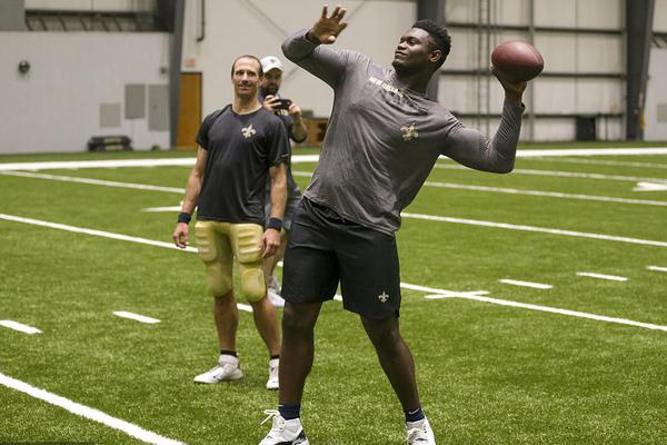 中國香港主帥：球員們現在只想休息，他們根本不需要這種商業比賽