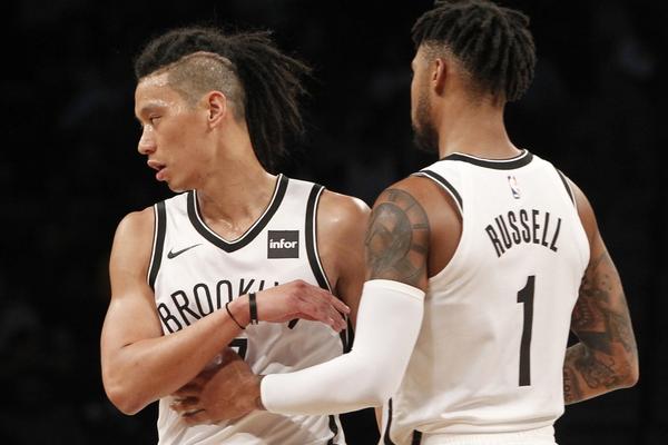 早日康復！哈利伯頓：又能穿上兩只鞋的感覺真好????